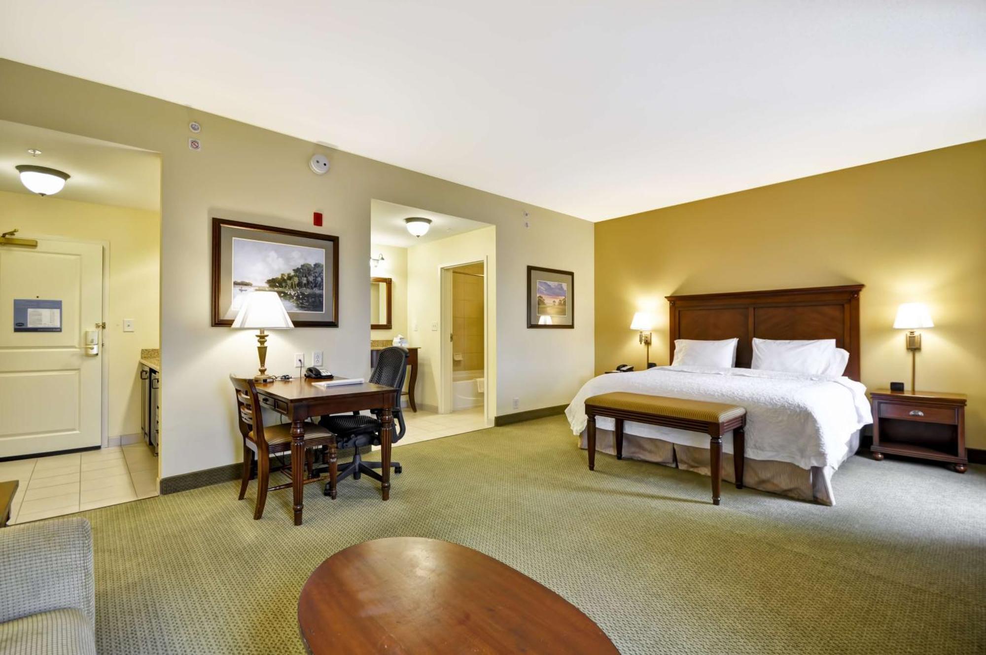 Hampton Inn & Suites North Charleston-University Boulevard Exteriör bild