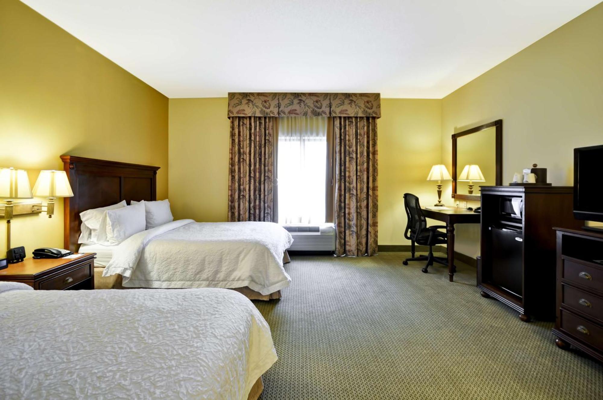 Hampton Inn & Suites North Charleston-University Boulevard Exteriör bild